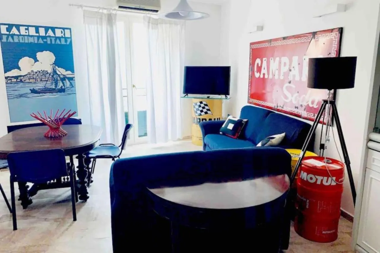 Apartment Appartamento Cagliari Centro Con Vista Sul Porto Italy
