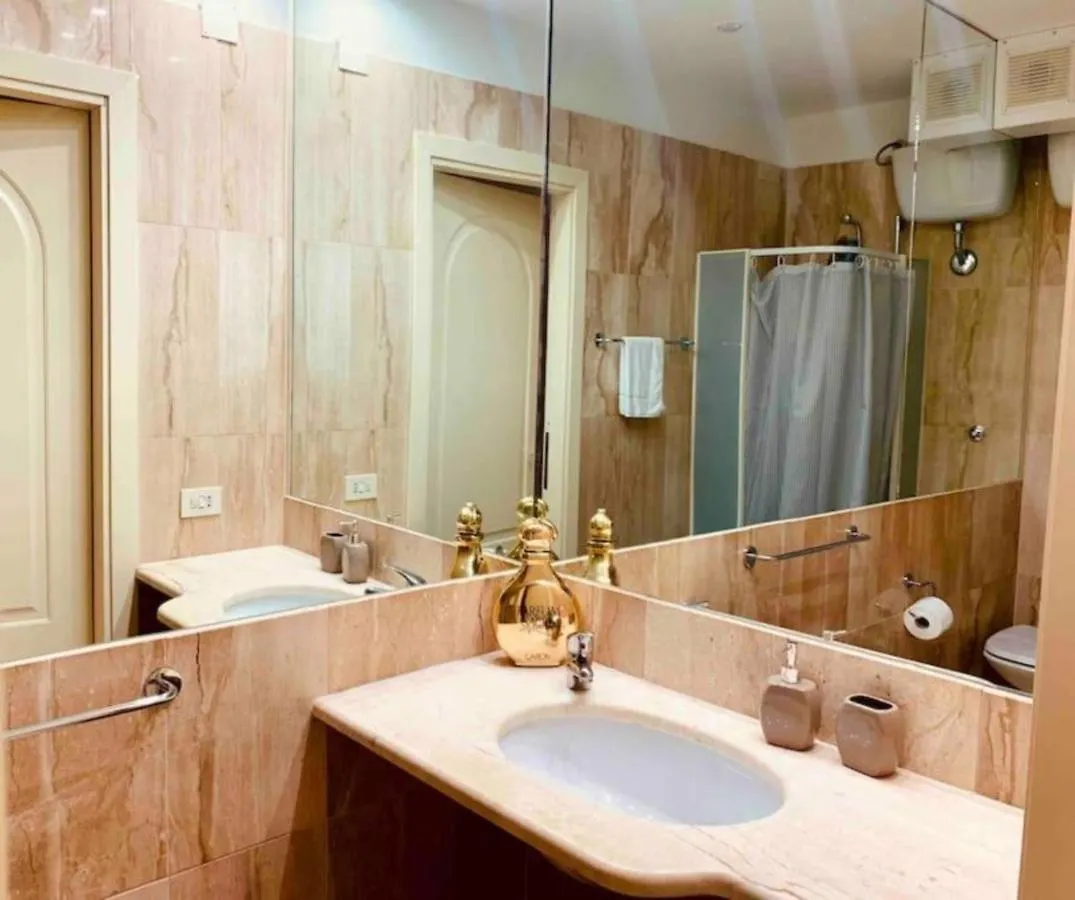 Apartment Appartamento Cagliari Centro Con Vista Sul Porto