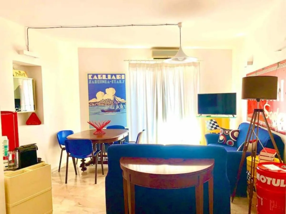 Appartamento Cagliari Centro Con Vista Sul Porto